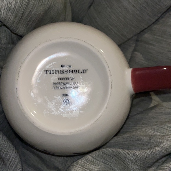 Porcelain “have courage to be kind” mug Threshold - Picture 2 of 7